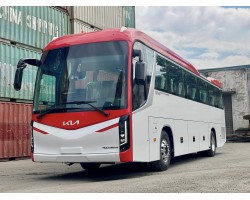 XE 47 CHỖ KIA GRANBIRD 2025